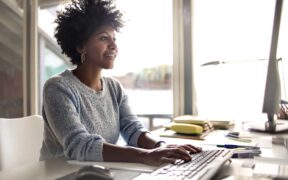 More Women Are Dialing into Virtual Work During the Pandemic