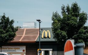 ‘Ghetto, Lazy, Smelly’: Black Former McDonald’s Employees File Federal Claim Alleging Verbal Abuse, Reduced Hours at Illinois Restaurant